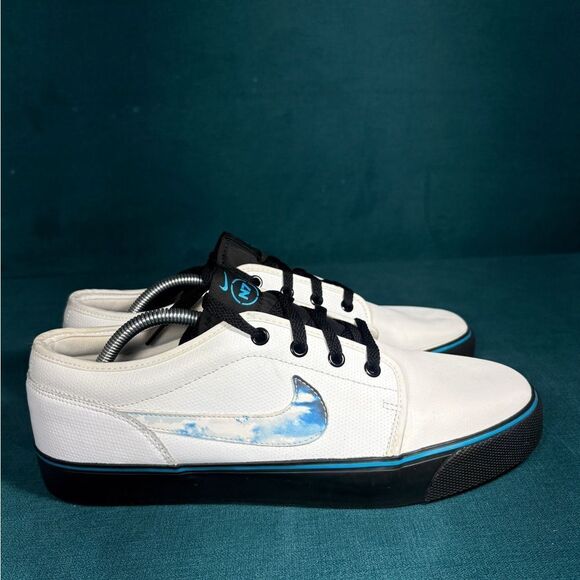 Nike TOKI N7 white shoes Men’s size 11 main image 6